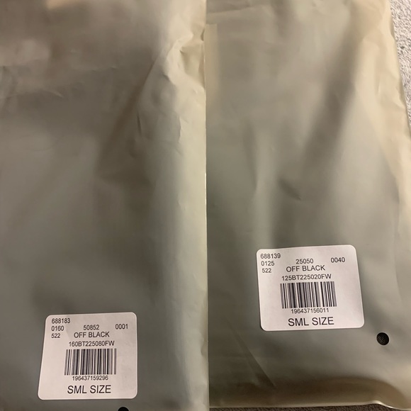 Essentials 2 piece - Picture 6 of 11